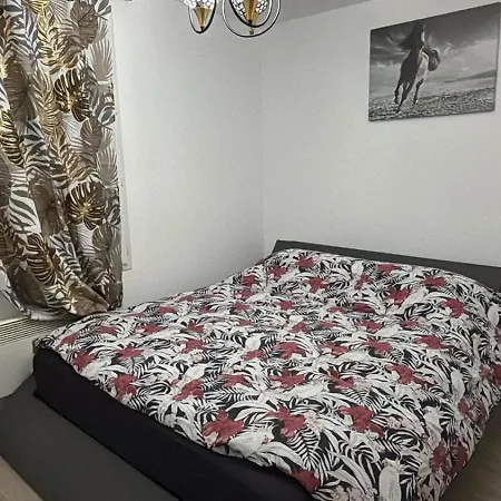 Maison A Cote De Holiday home *