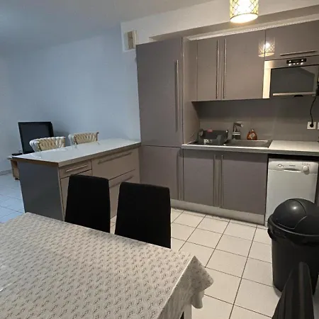 Maison A Côté De Hébergement de vacances Chessy (Seine-et-Marne)